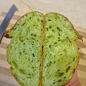 pandan-sourdough-bread